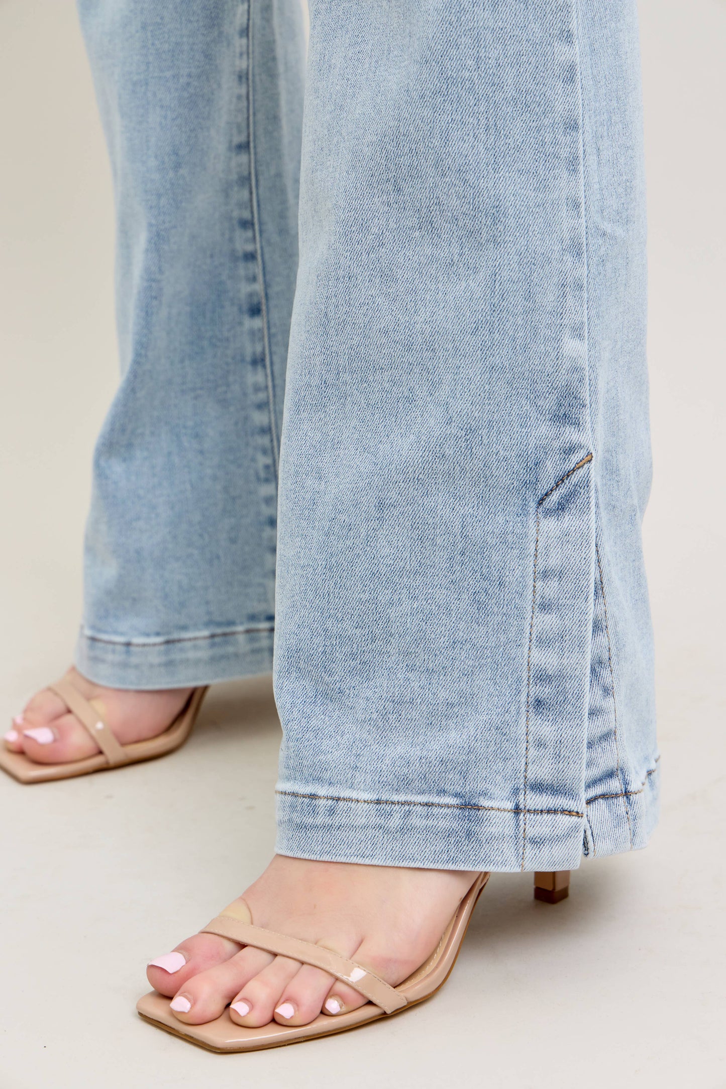 Shoreline Slit Denim | Light Wash Flares
